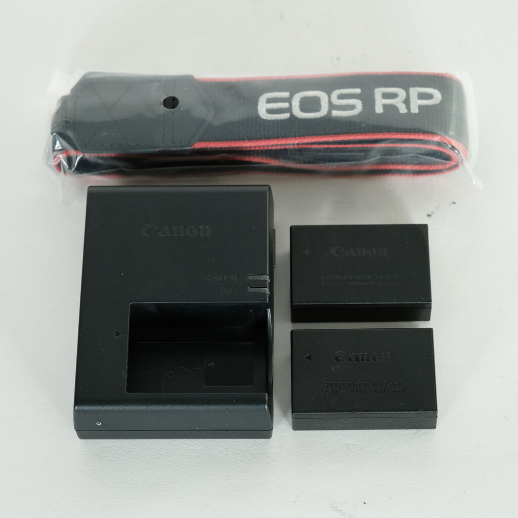 Canon EOS RP Canon EOS RP