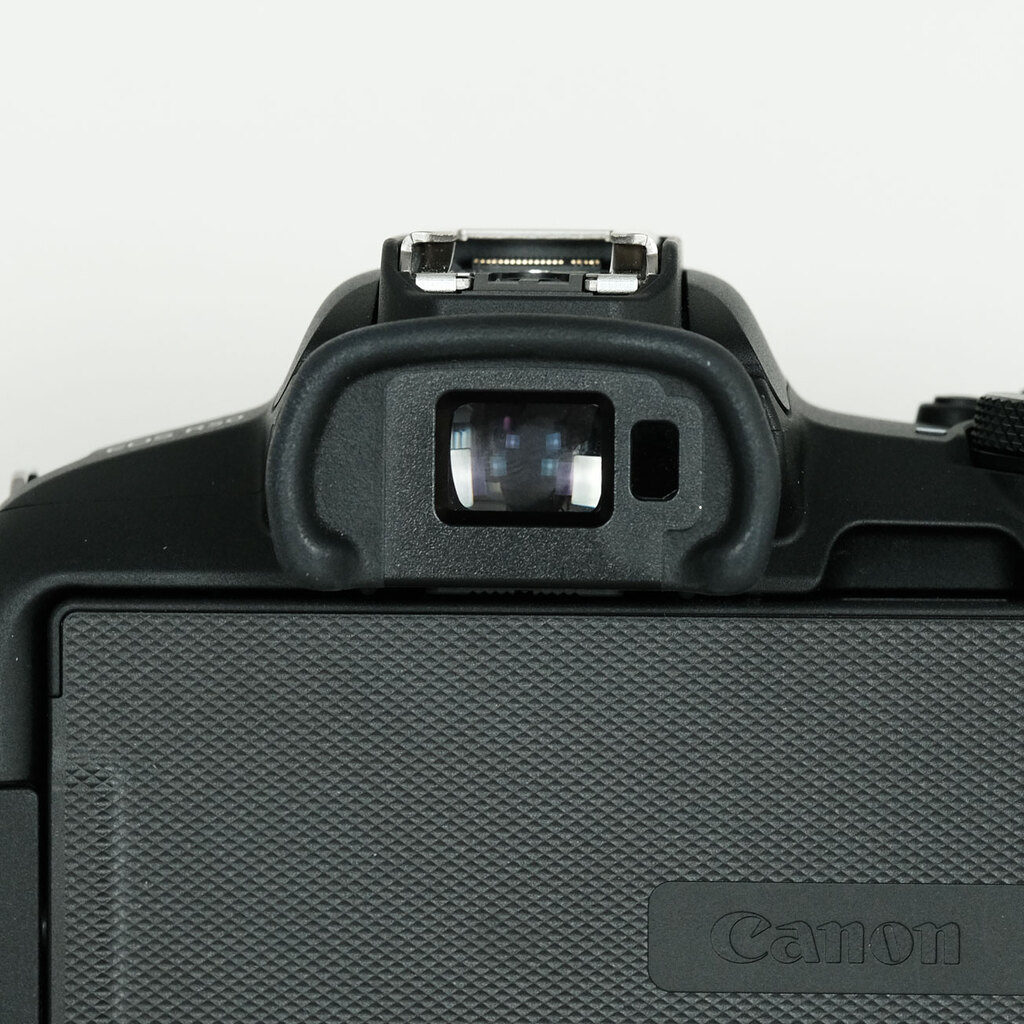 Canon EOS R50 Canon EOS R50