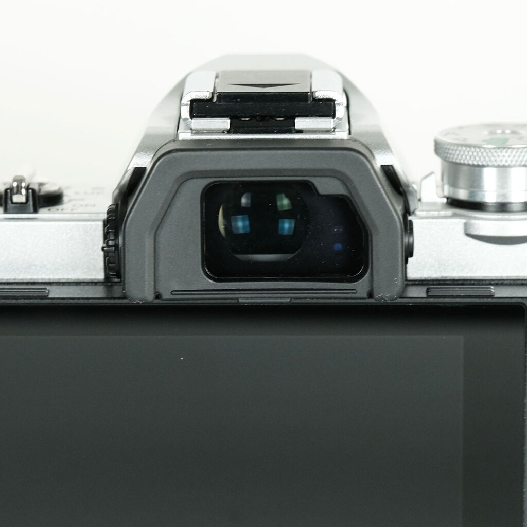 OLYMPUS OM-D E-M10 Mark IV