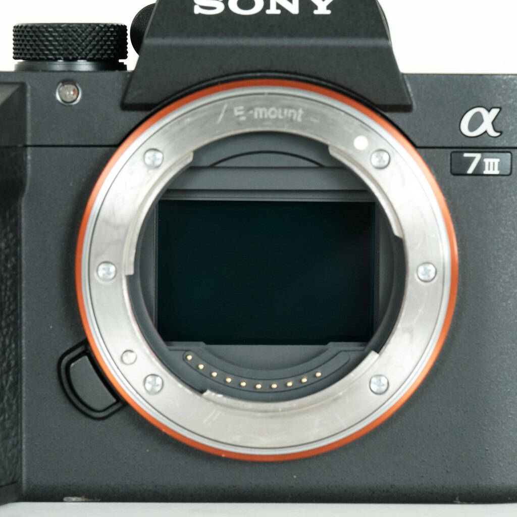 SONY α7 III(ILCE-7M3) SONY α7 III(ILCE-7M3)