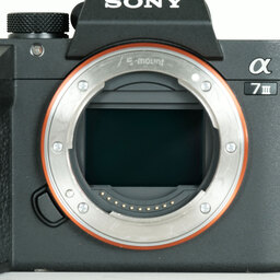 SONY α7 III(ILCE-7M3) SONY α7 III(ILCE-7M3)