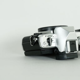 OLYMPUS OM-D E-M10 Mark II OLYMPUS OM-D E-M10 Mark II