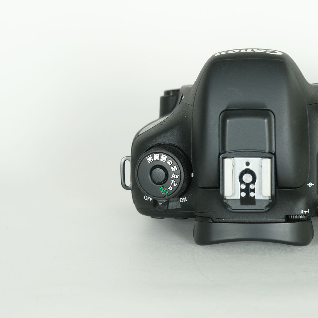 Canon EOS 7D Mark II Canon EOS 7D Mark II