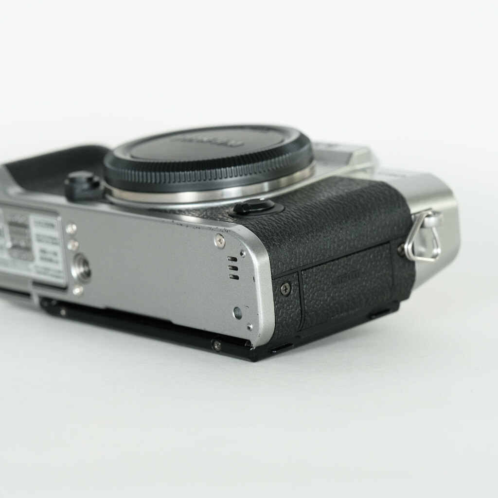 FUJIFILM X-T30の出品 | ONE SCENE（ワンシーン）