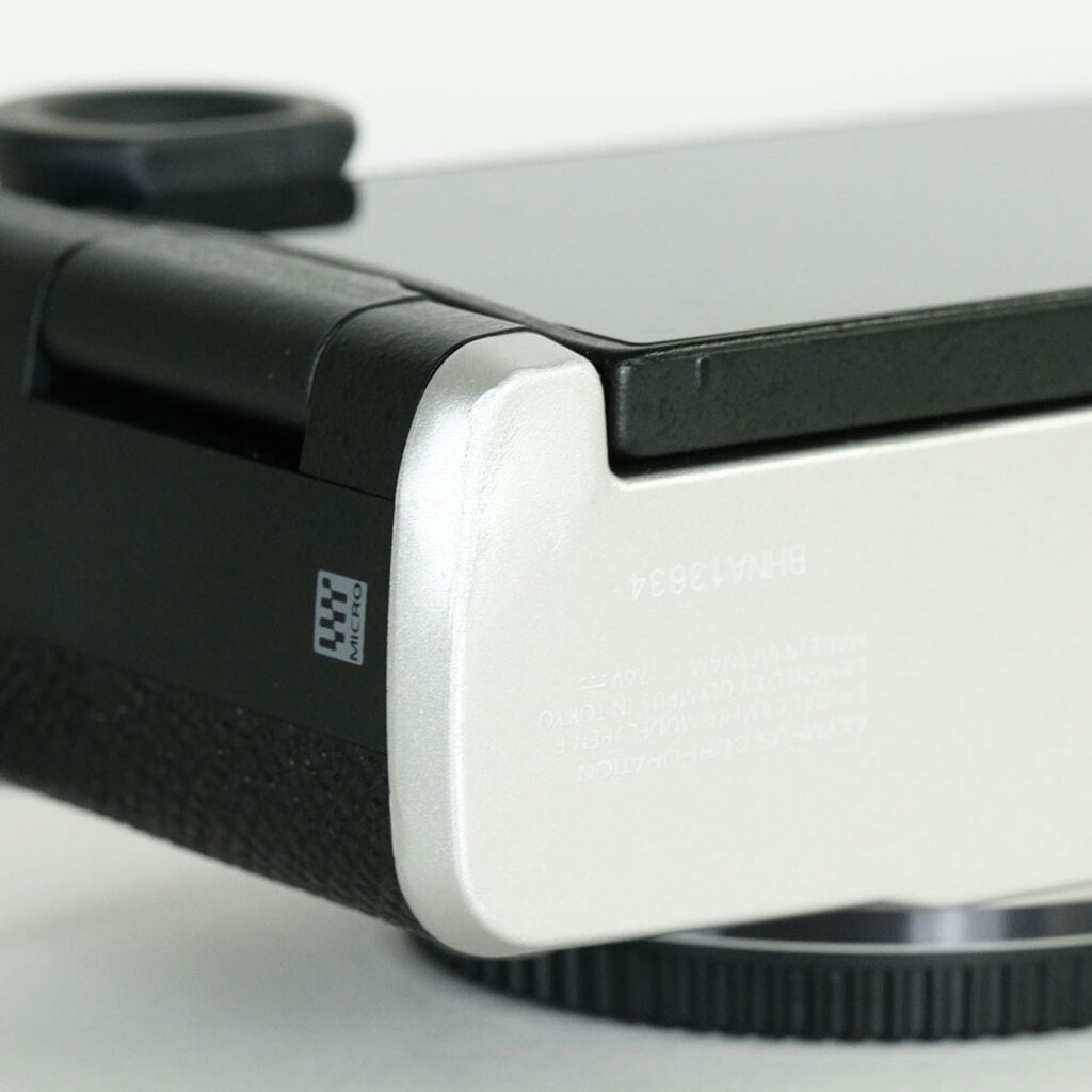 OLYMPUS PEN-F OLYMPUS PEN-F
