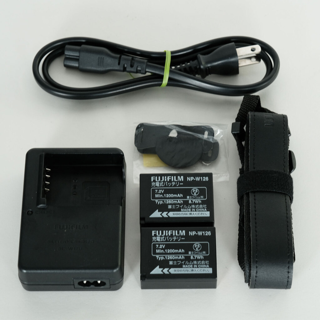 FUJIFILM X-Pro1 FUJIFILM X-Pro1