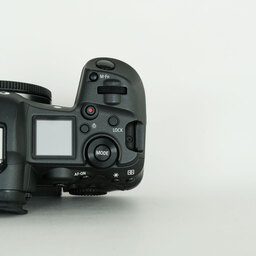 Canon EOS R5 Canon EOS R5