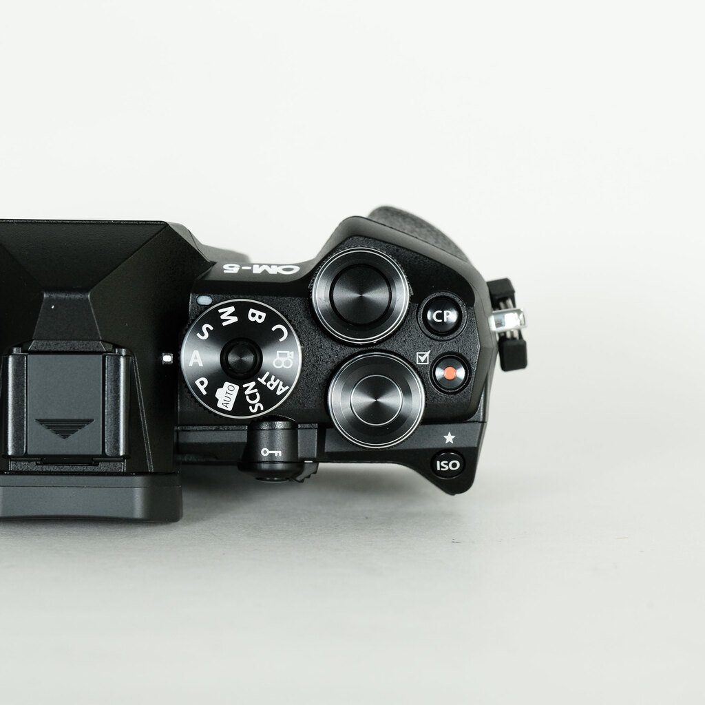 OM SYSTEM OM-5 Mark II ボディ ブラック 新品 新品)OM SYSTEM（オーエムシステム） OM-5 Mark II ボディ