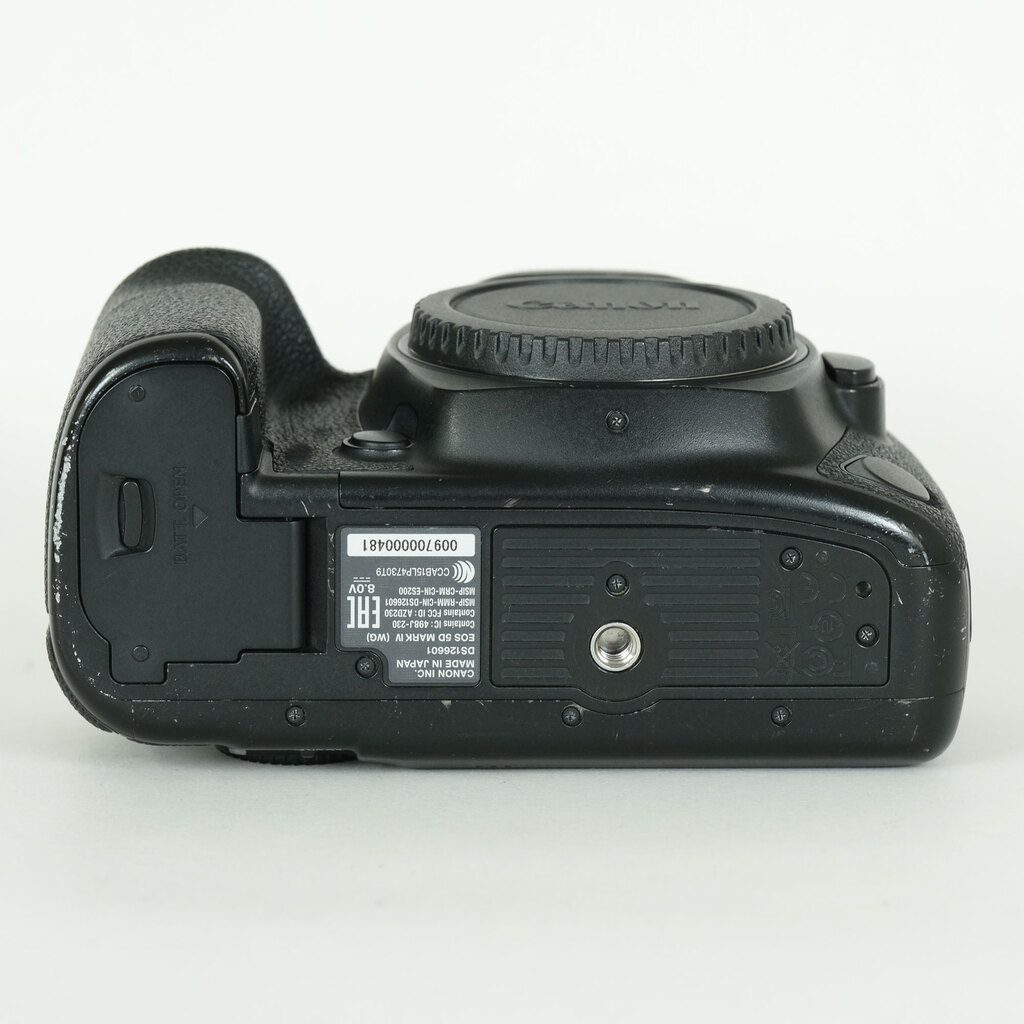 Canon EOS 5D Mark IV