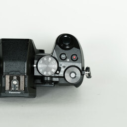 Panasonic LUMIX DMC-G8 Panasonic LUMIX DMC-G8