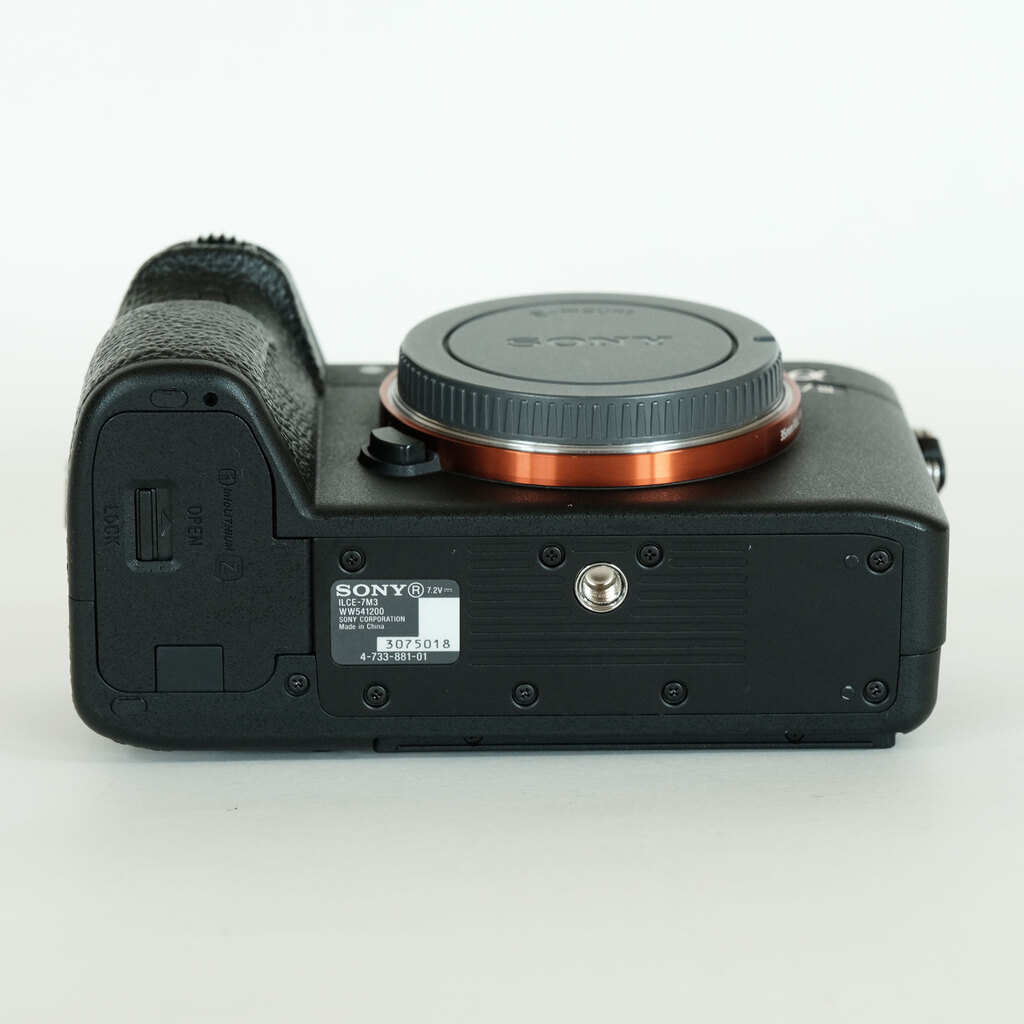SONY α7 III(ILCE-7M3) SONY α7 III(ILCE-7M3)