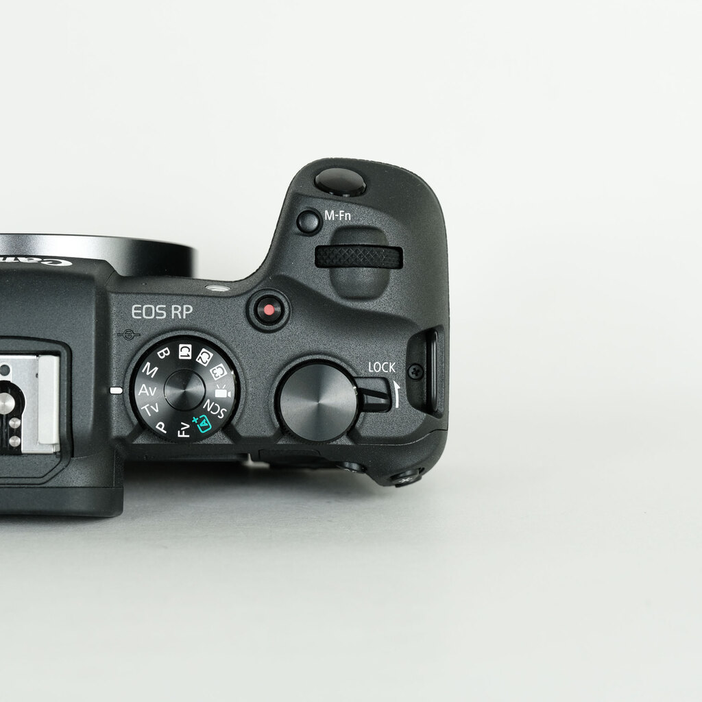 Canon EOS RP Canon EOS RP