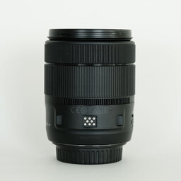 Canon EOS 80D EF-S18-135 IS USM レンズキット Canon EOS 80D EF-S18-135 IS USM レンズキット