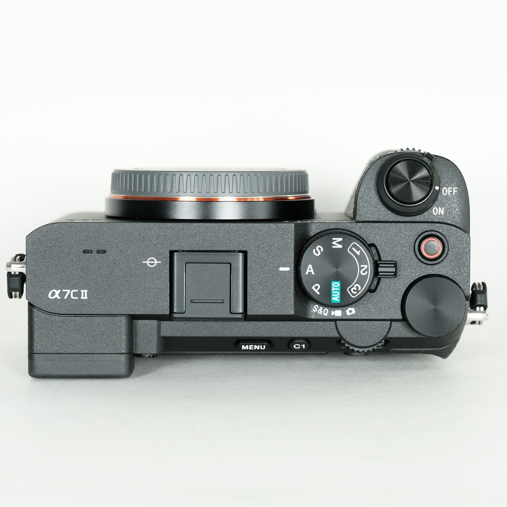 【シャッター回数95回】ILCE-7CM2 α7C II ボディ a7c II シャッター回数95回】ILCE-7CM2 α7C II ボディ a7c II - メルカリ