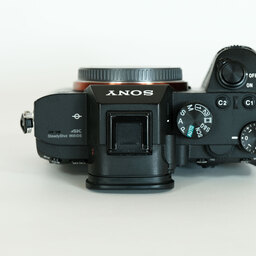 SONY α7 III(ILCE-7M3) SONY α7 III(ILCE-7M3)