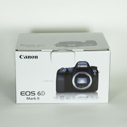 Canon EOS 6D Mark II Canon EOS 6D Mark II