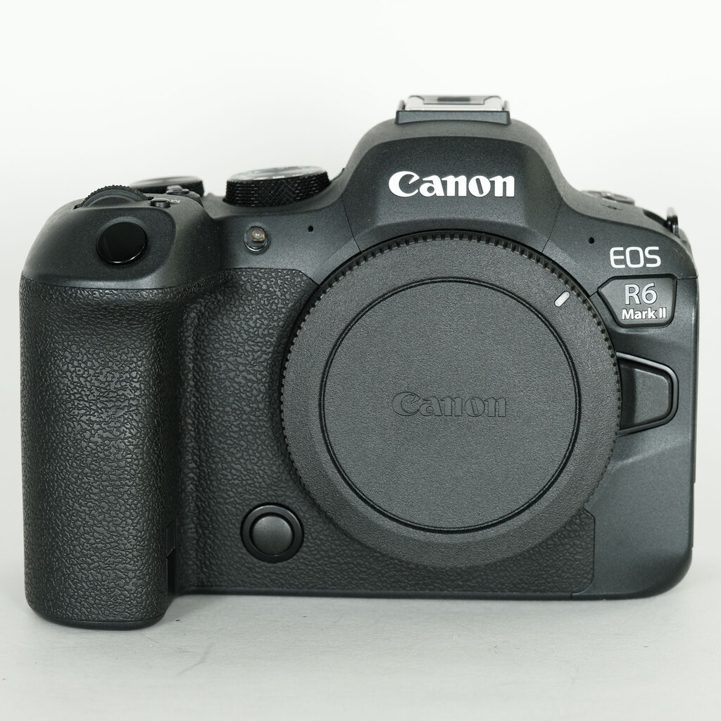 EOS R6 Mark II ボディ 中古価格比較 - 価格.com