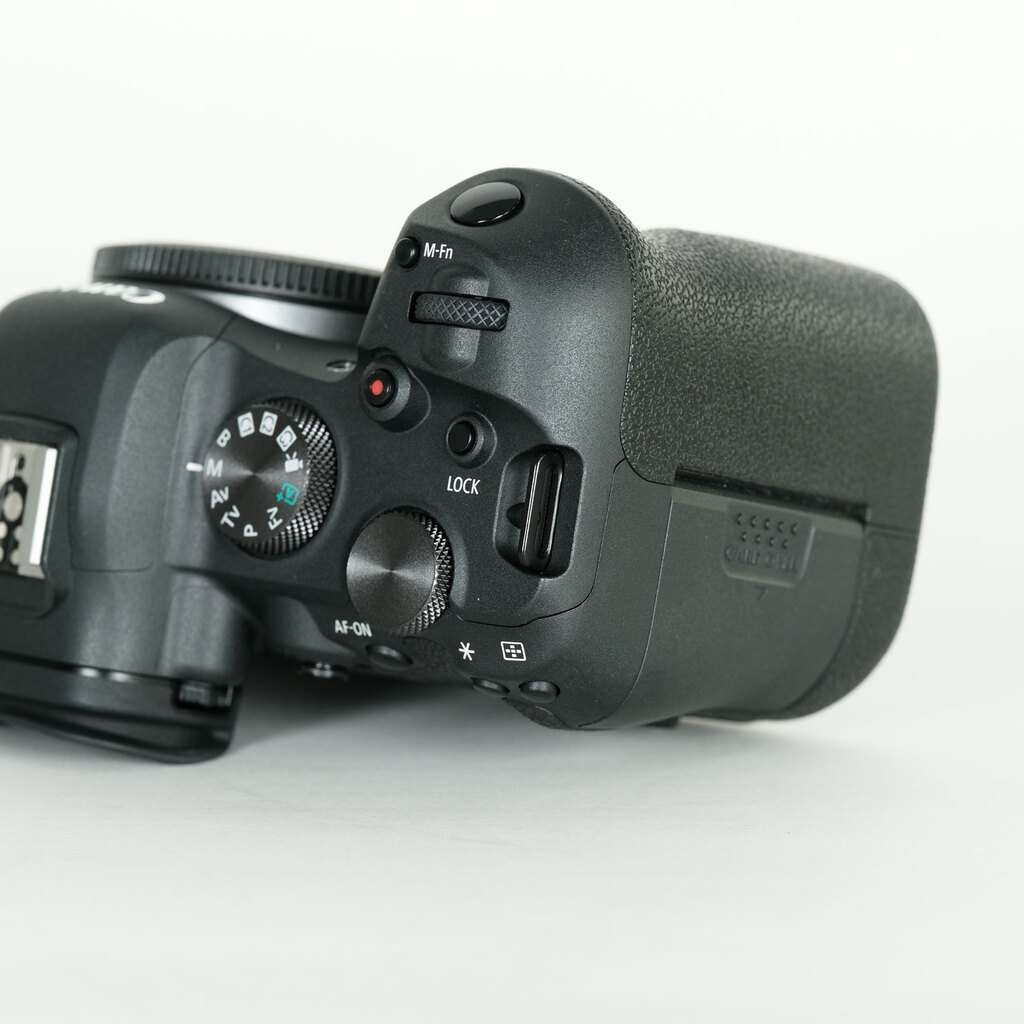 最終値下げcanone カノンレトロワンピース 新品未使用 カノンレトロワンピース canone｜ワンピース