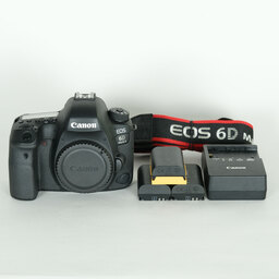 Canon EOS 6D Mark II