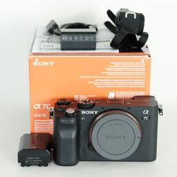 SONY α7C(ILCE-7C) SONY α7C(ILCE-7C)