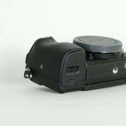 SONY α6400(ILCE-6400) SONY α6400(ILCE-6400)