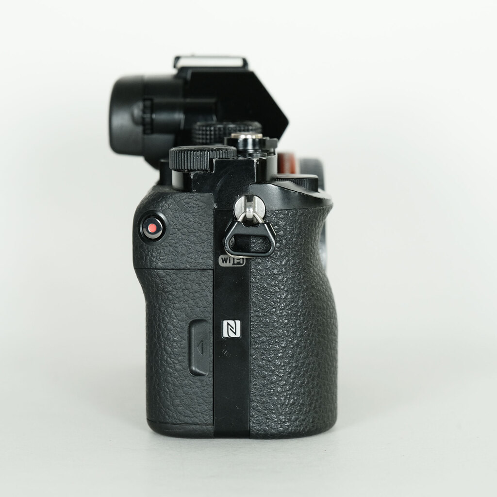 SONY α7(ILCE-7) SONY α7(ILCE-7)