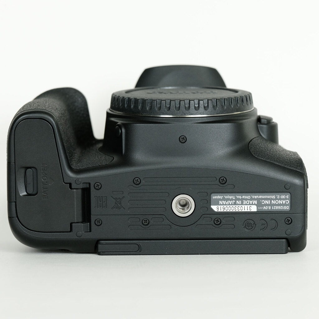 Canon EOS Kiss X10iの出品 | ONE SCENE（ワンシーン）