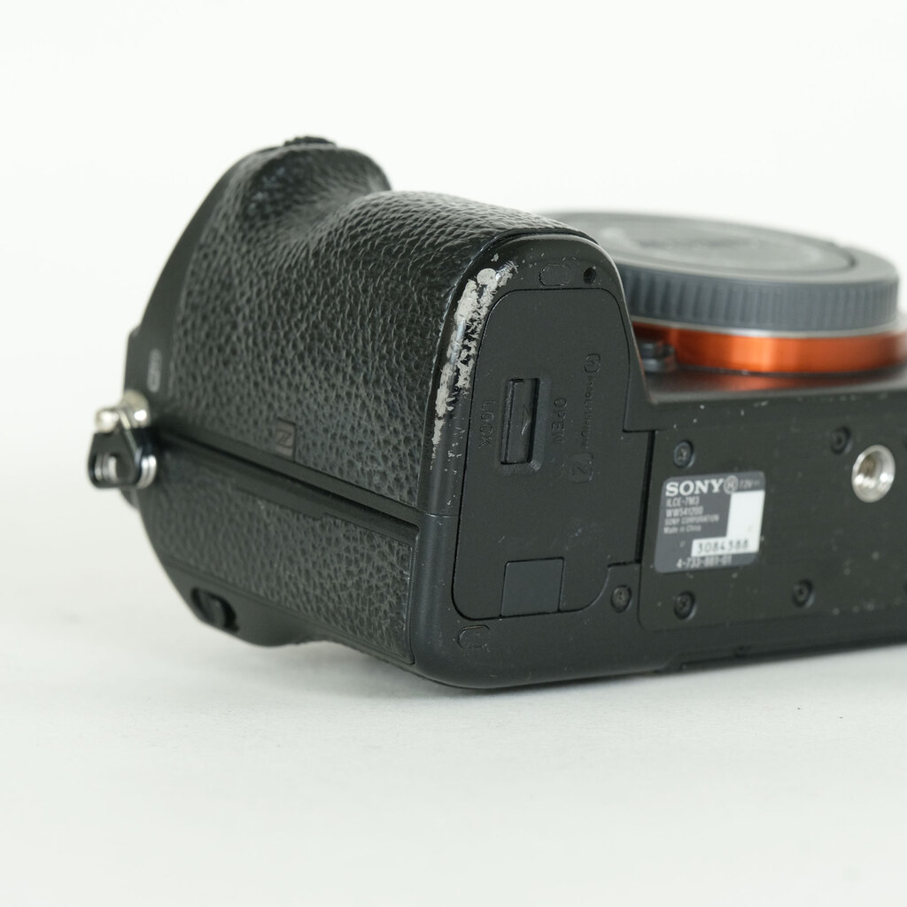 SONY α7 III（ILCE-7M3）