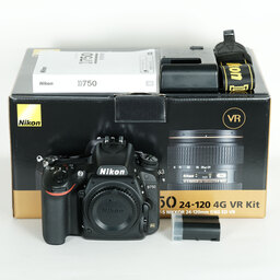 Nikon D750 Nikon D750