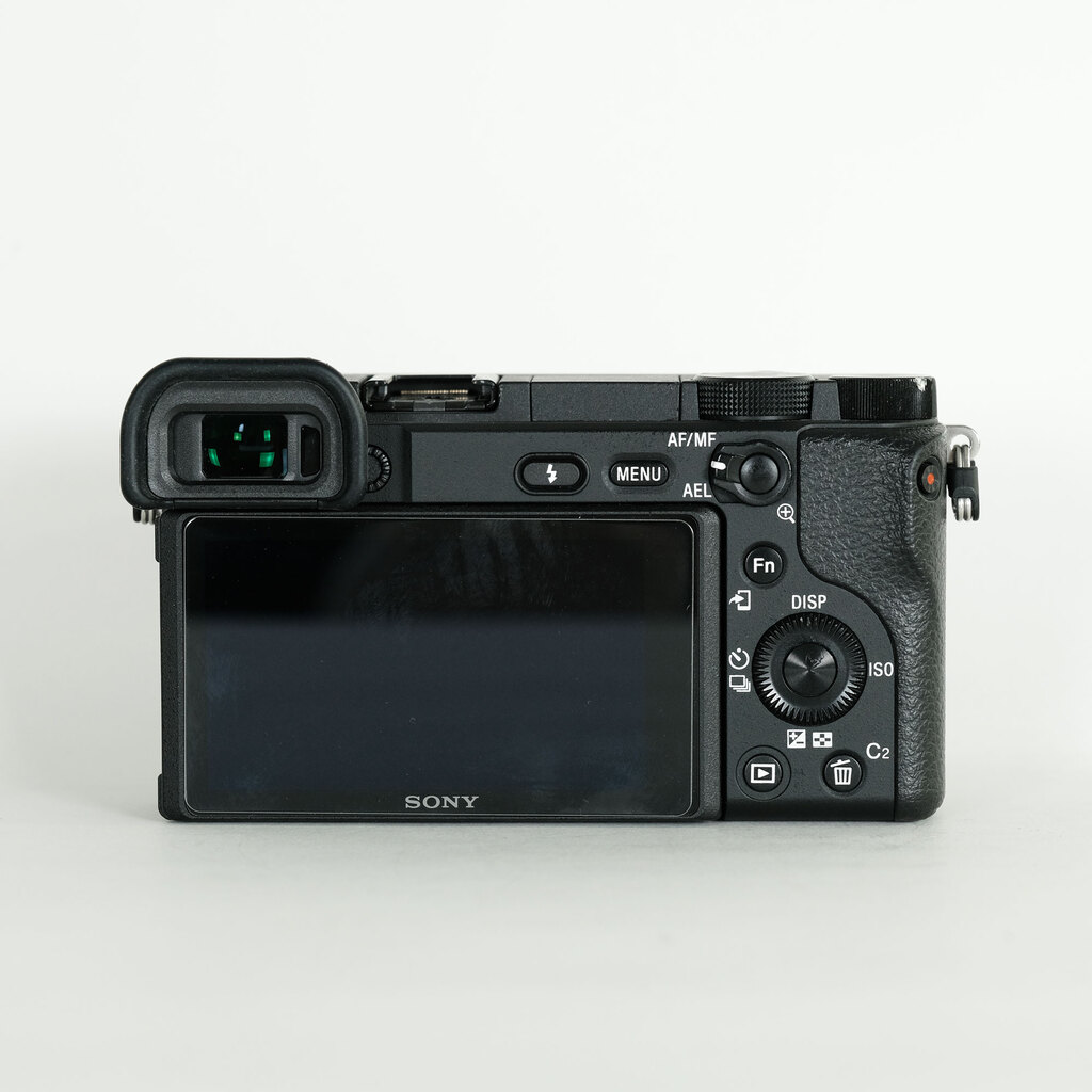 SONY α6400(ILCE-6400) SONY α6400(ILCE-6400)