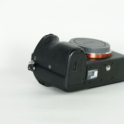 SONY α7 III(ILCE-7M3) SONY α7 III(ILCE-7M3)