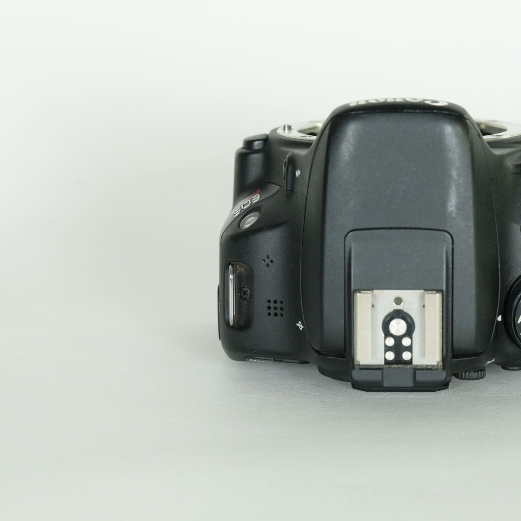 Canon EOS Kiss X7