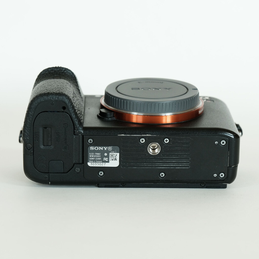 SONY α7R II(ILCE-7RM2) SONY α7R II(ILCE-7RM2)