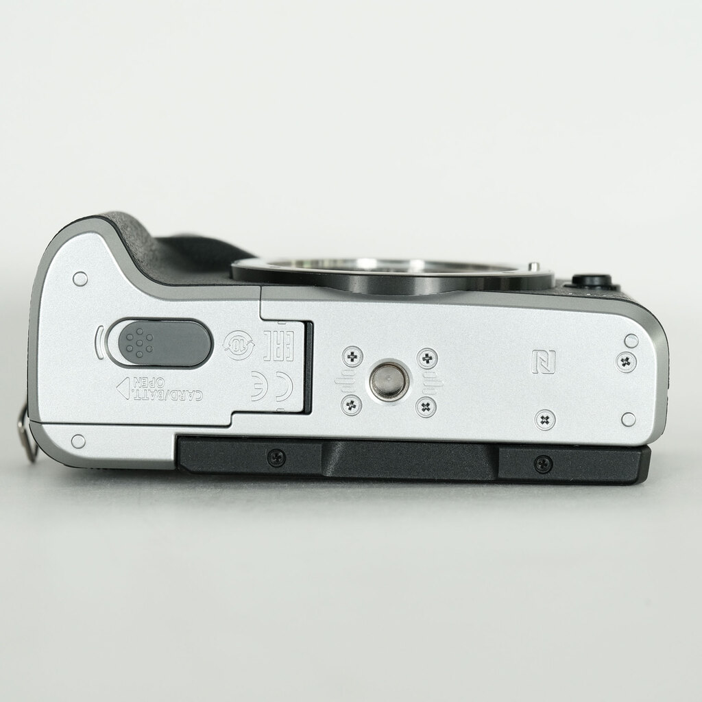 Canon EOS M6 Canon EOS M6