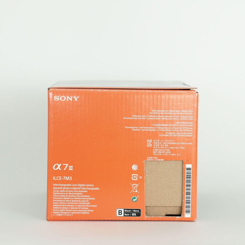SONY α7 III(ILCE-7M3) SONY α7 III(ILCE-7M3)