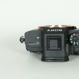 SONY α7R III(ILCE-7RM3) SONY α7R III(ILCE-7RM3)