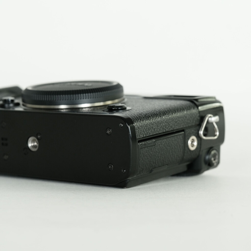 FUJIFILM X-Pro2 FUJIFILM X-Pro2