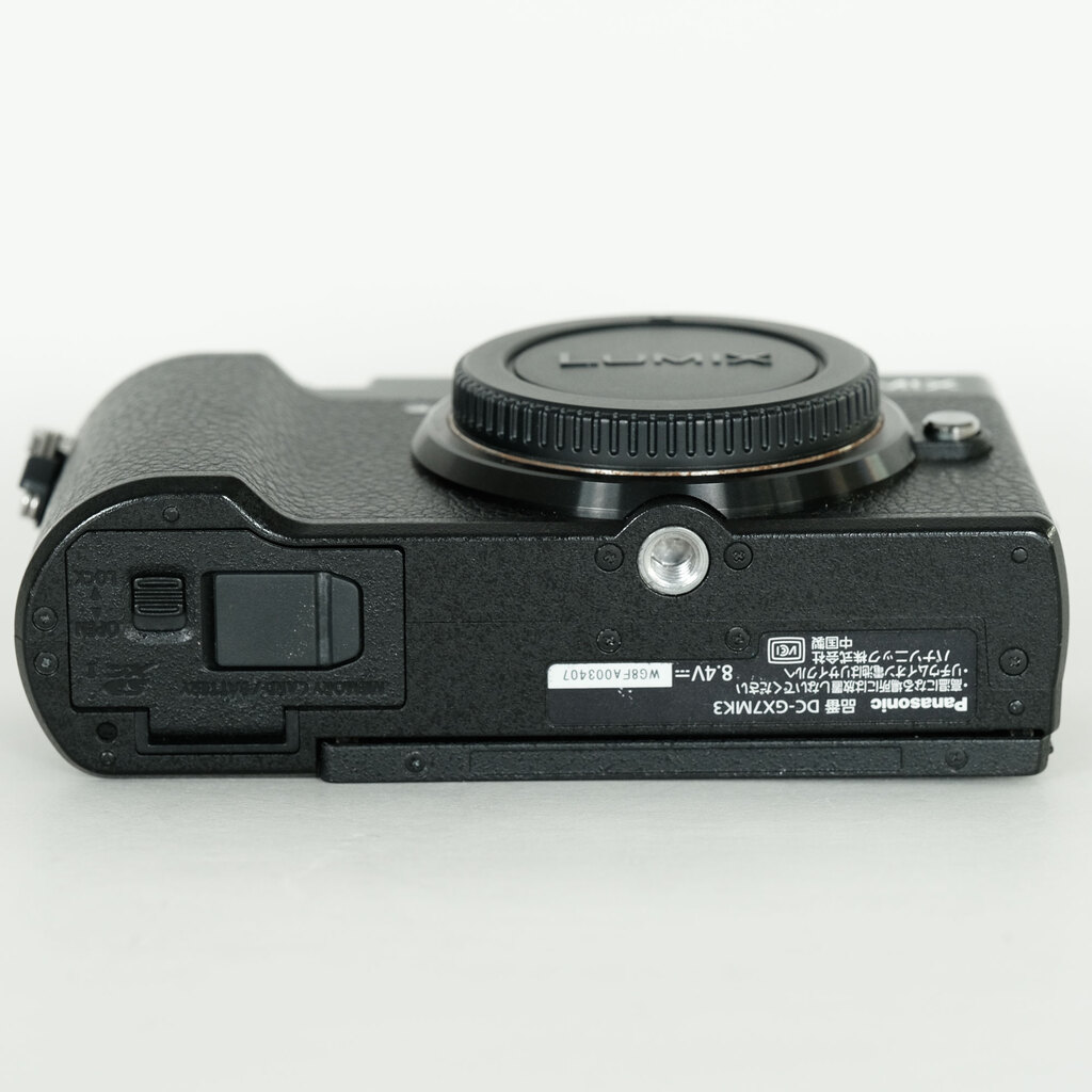 Panasonic LUMIX DC-GX7MK3 ブラックの出品 | ONE SCENE（ワンシーン）