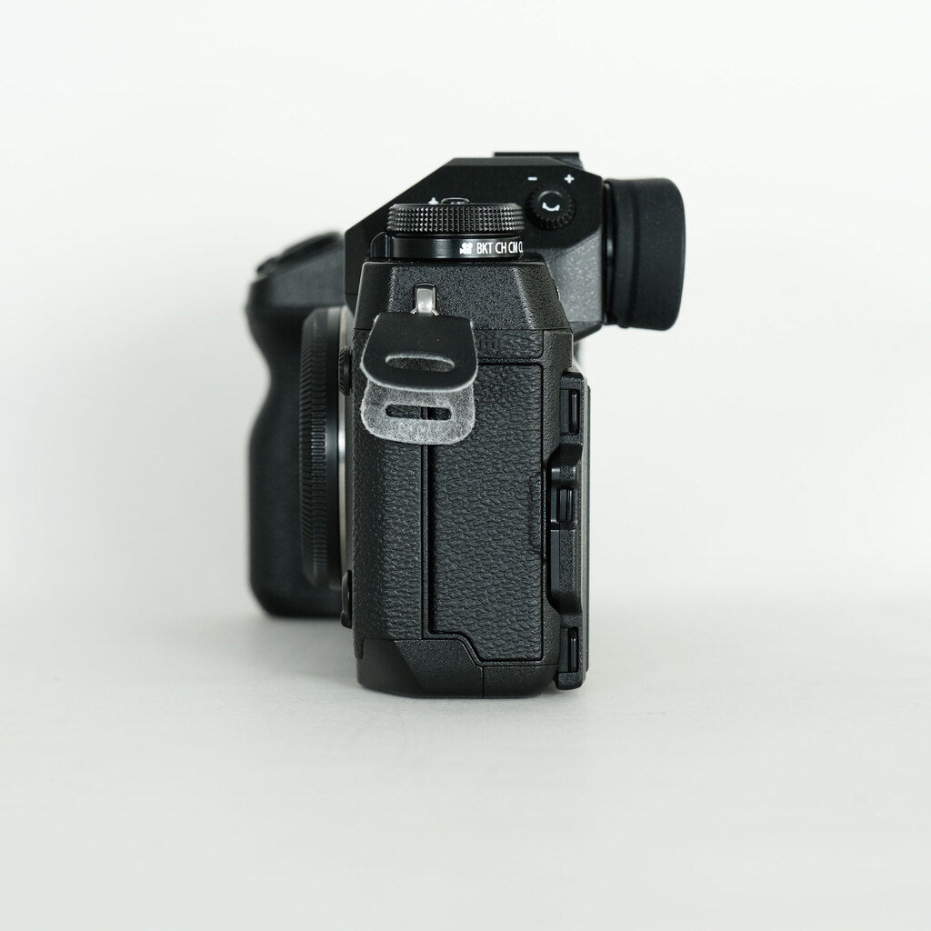 FUJIFILM X-H1 FUJIFILM X-H1