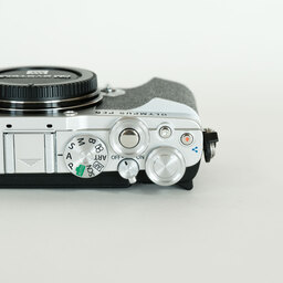 OLYMPUS PEN E-P7 OLYMPUS PEN E-P7