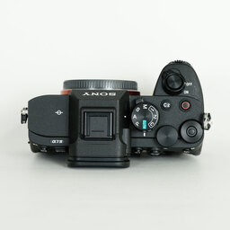 SONY α7 IV(ILCE-7M4) SONY α7 IV(ILCE-7M4)