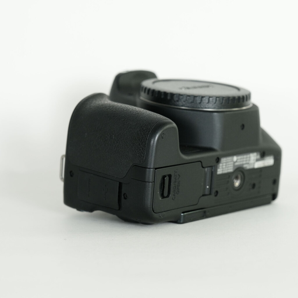 Canon EOS Kiss X9 Canon EOS Kiss X9
