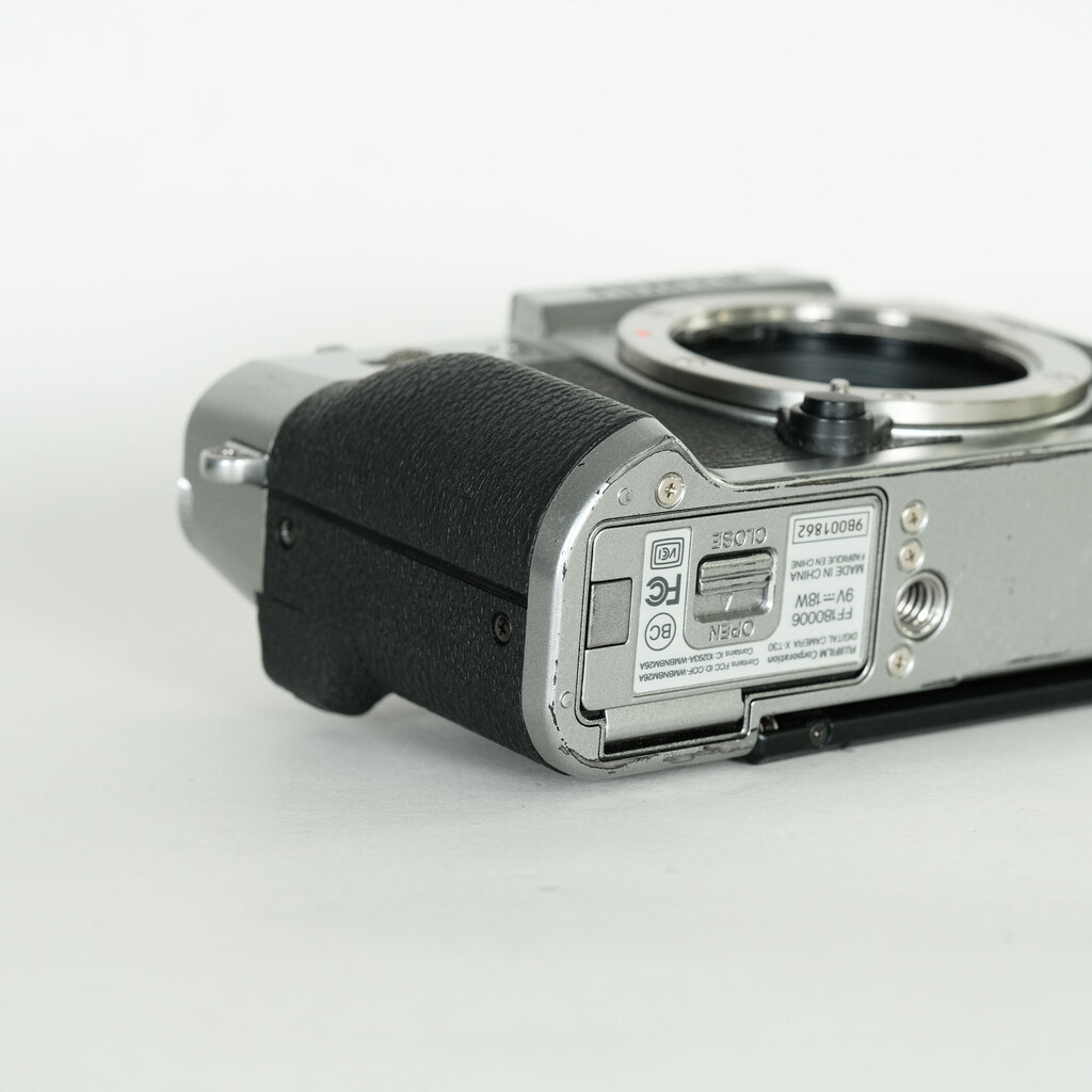 FUJIFILM X-T30 FUJIFILM X-T30