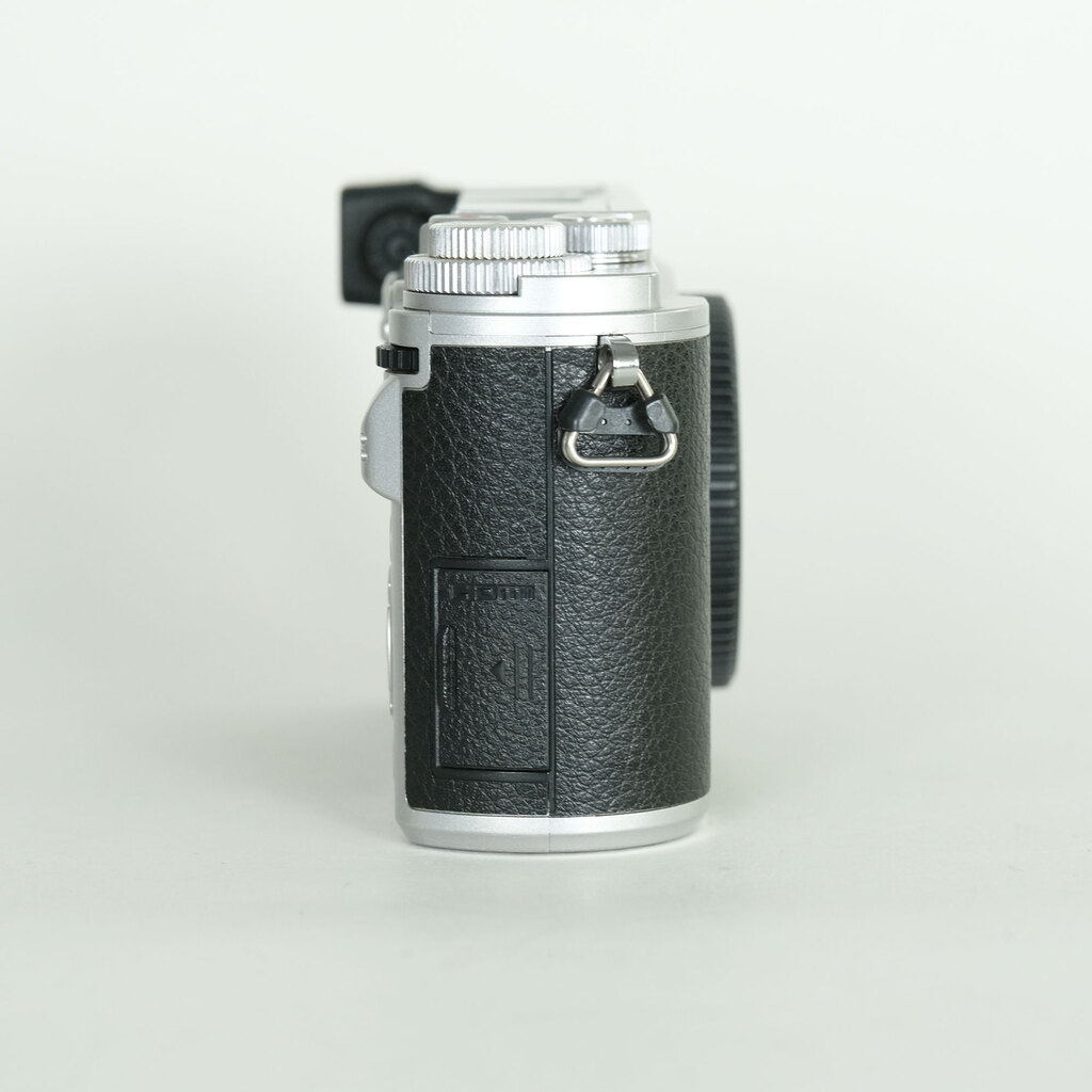 Panasonic LUMIX DC-GX7MK3 シルバーの出品 | ONE SCENE（ワンシーン）