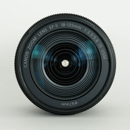 Canon EOS 80D EF-S18-135 IS USM レンズキット Canon EOS 80D EF-S18-135 IS USM レンズキット