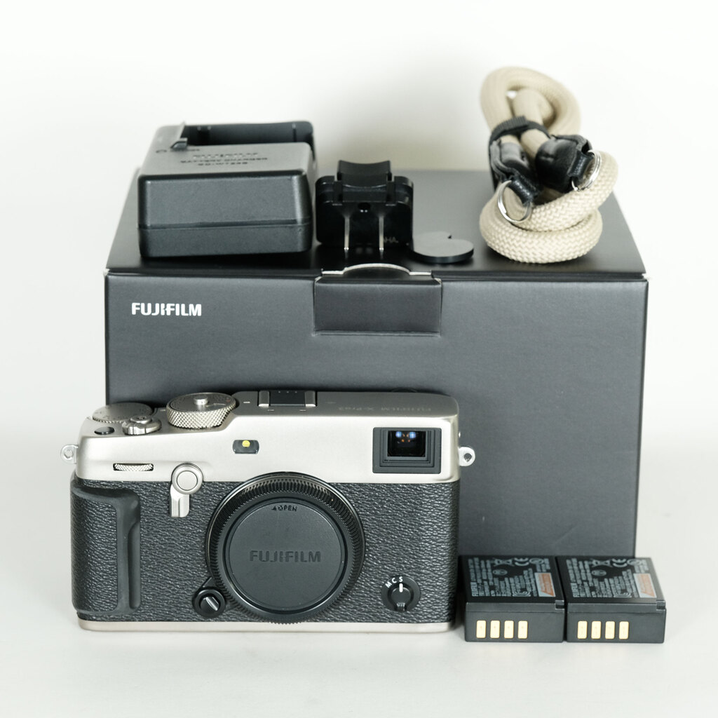 【ジャンク】富士フイルム　X-Pro3  本体のみ ジャンク】富士フイルム X-Pro3 本体のみ