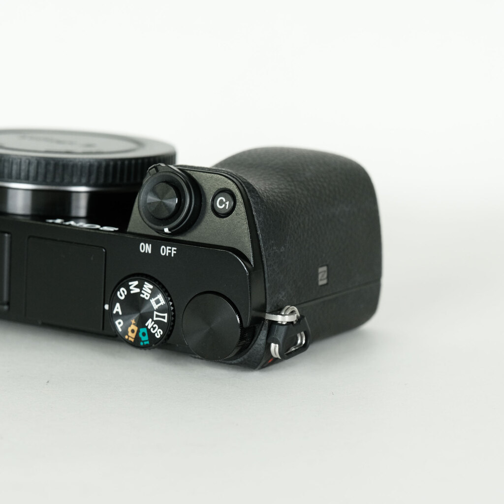 SONY α6000(ILCE-6000) SONY α6000(ILCE-6000)
