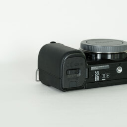 SONY VLOGCAM ZV-E10 SONY VLOGCAM ZV-E10