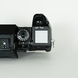 FUJIFILM X-H1 FUJIFILM X-H1