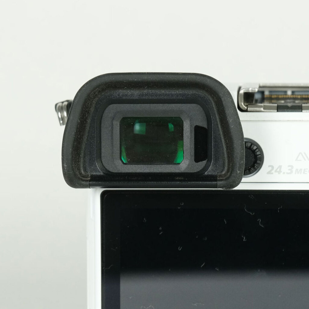 SONY α6000(ILCE-6000) SONY α6000(ILCE-6000)